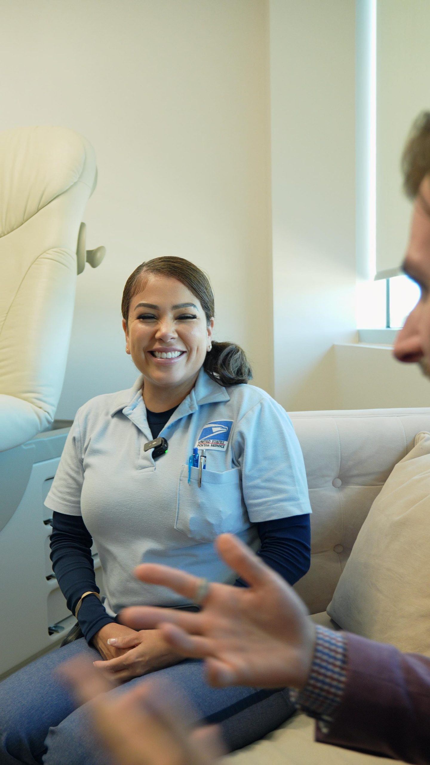 Recovering from a rhinoplasty doesn’t have to be too tough. Don’t just take it from me, take it from this wonderful patient! We’re 8 months out and we’ve loved every step of the way.
We love transparency here at @memorialplasticsurgery and cannot thank her enough for sharing her journey to her spectacular new nose!
#drmcelwee #facialplasticsurgery #facialsurgeon #mpsface @memorialplasticsurgery