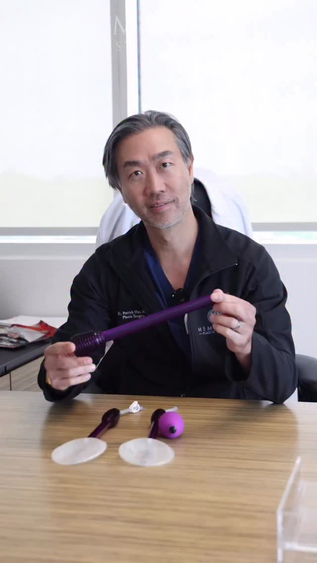 You may be hearing about Preservé — a newer approach to breast augmentation 🤩

Instead of placing implants under the muscle, this technique allows placement above the muscle while preserving the natural breast tissue.

Less disruption.
Smoother recovery.
And a more natural feel.

Not for everyone — but a strong option for the right patient 👌🏻

Save this if you’re exploring your options.

📍 @memorialplasticsurgery | #houston #preserve #breastaugmentation