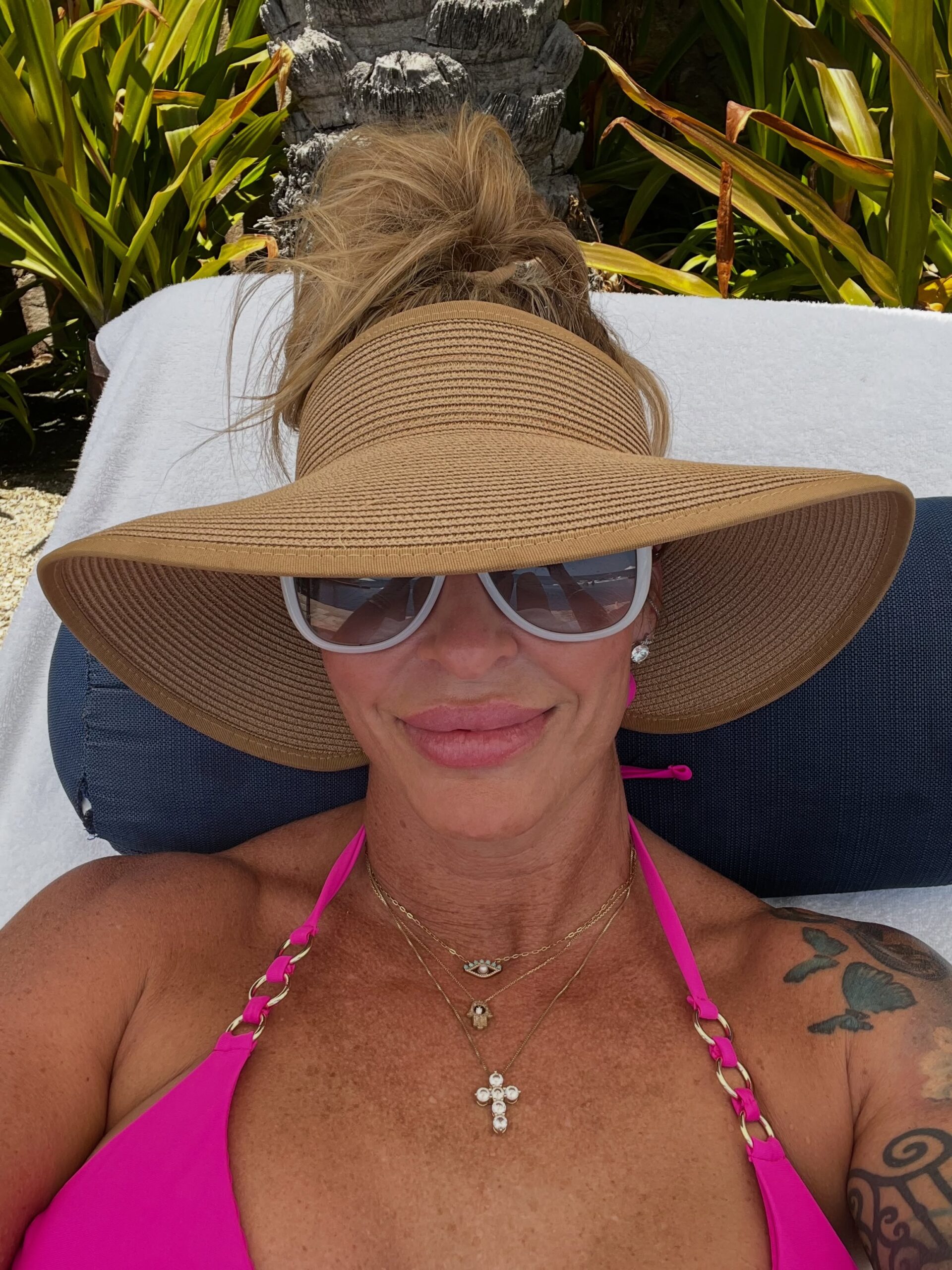 🏝️☀️🌊🐟🍹🌅