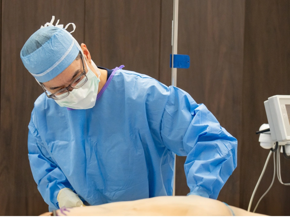 Dr. Truong performing surgery